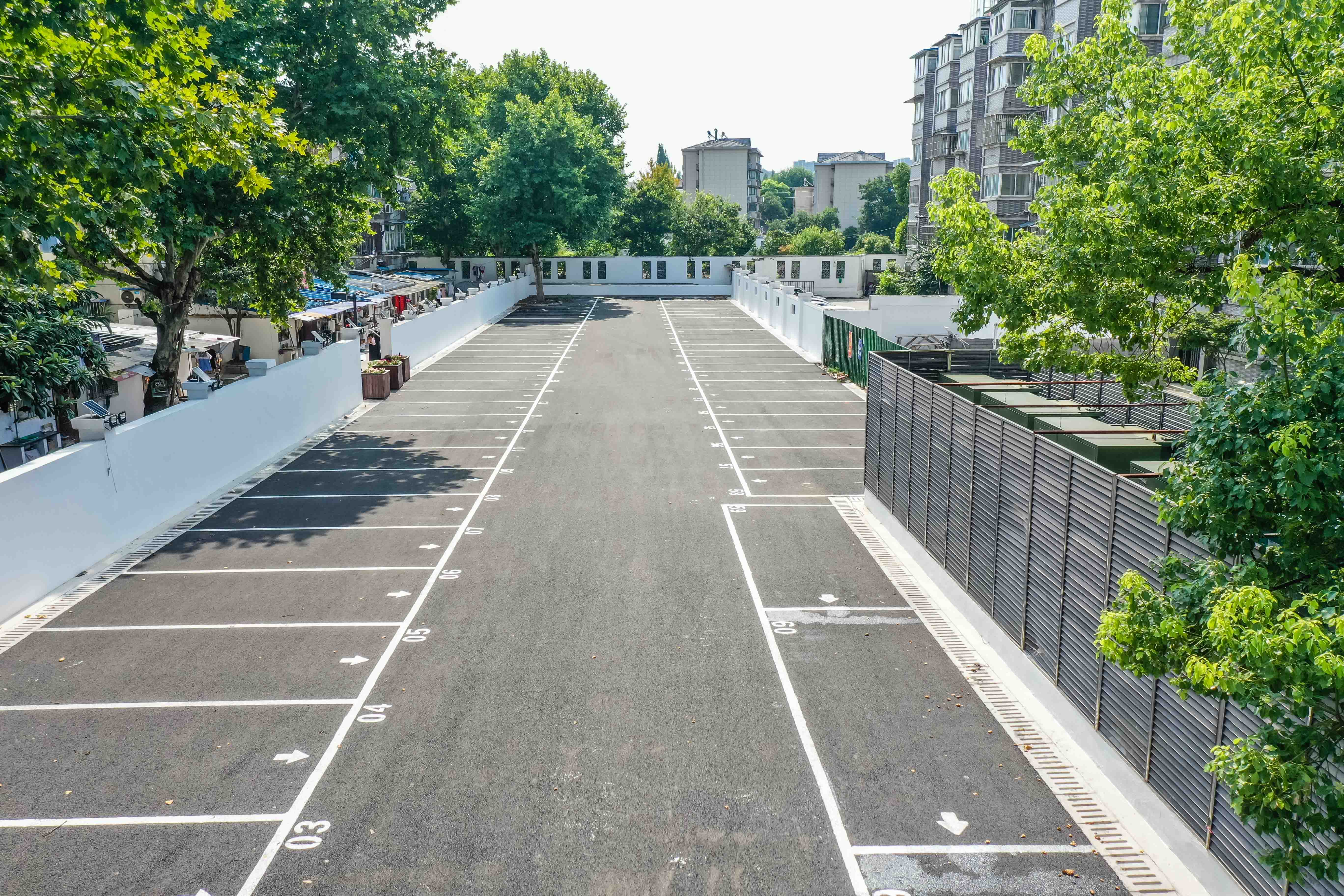 熱圖南京秦虹街道一老舊小區有了停車場