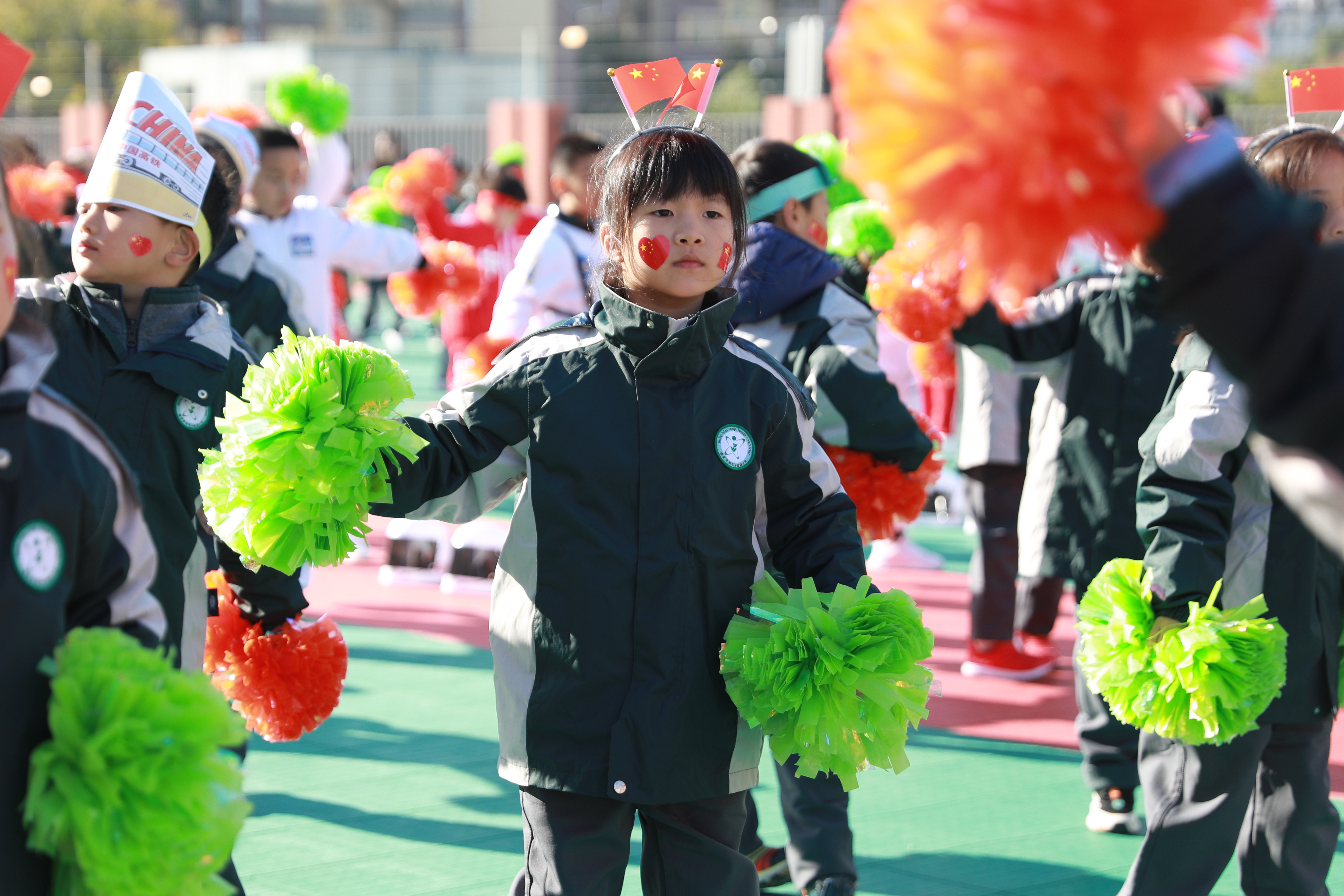 雨花外国语小学东校区举办首届趣味运动会