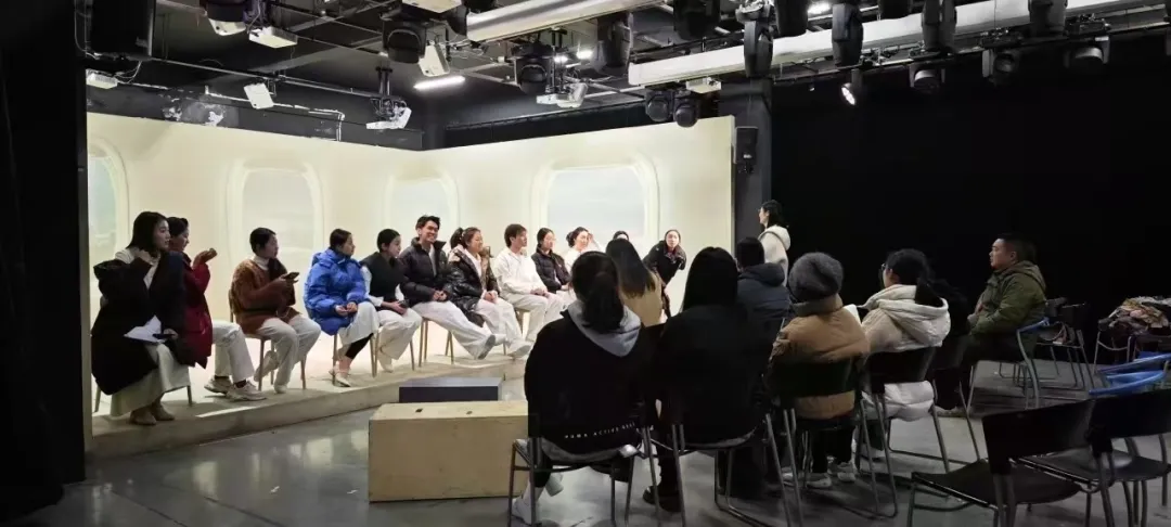 南航与南艺师生第一次集体讨论会