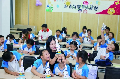 全市200余个公益暑托班陆续开班