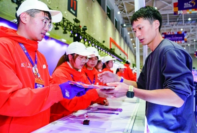 2025南京马拉松选手开始报到