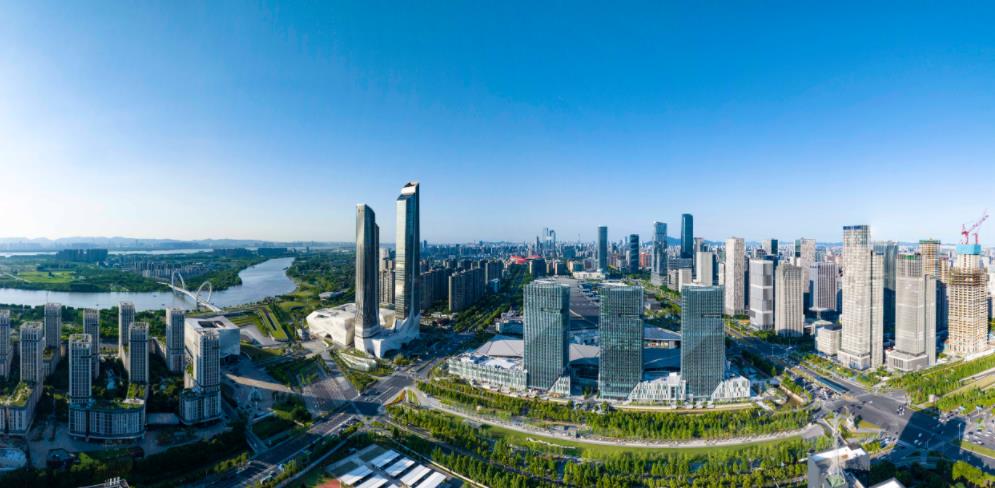 坚持因地制宜，推动高质量发展 ——二论学习贯彻市委经济工作会议精神