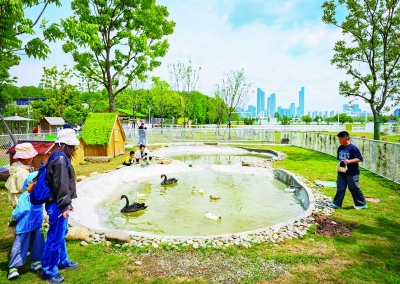 江心洲添休闲新地标