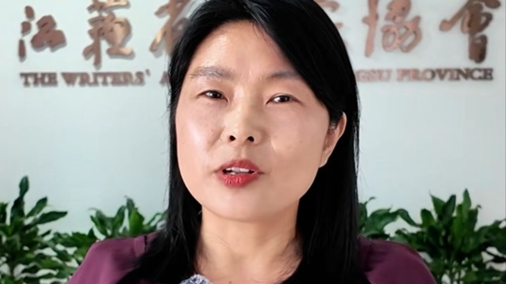 鲁敏新作解构普通人的财富困境