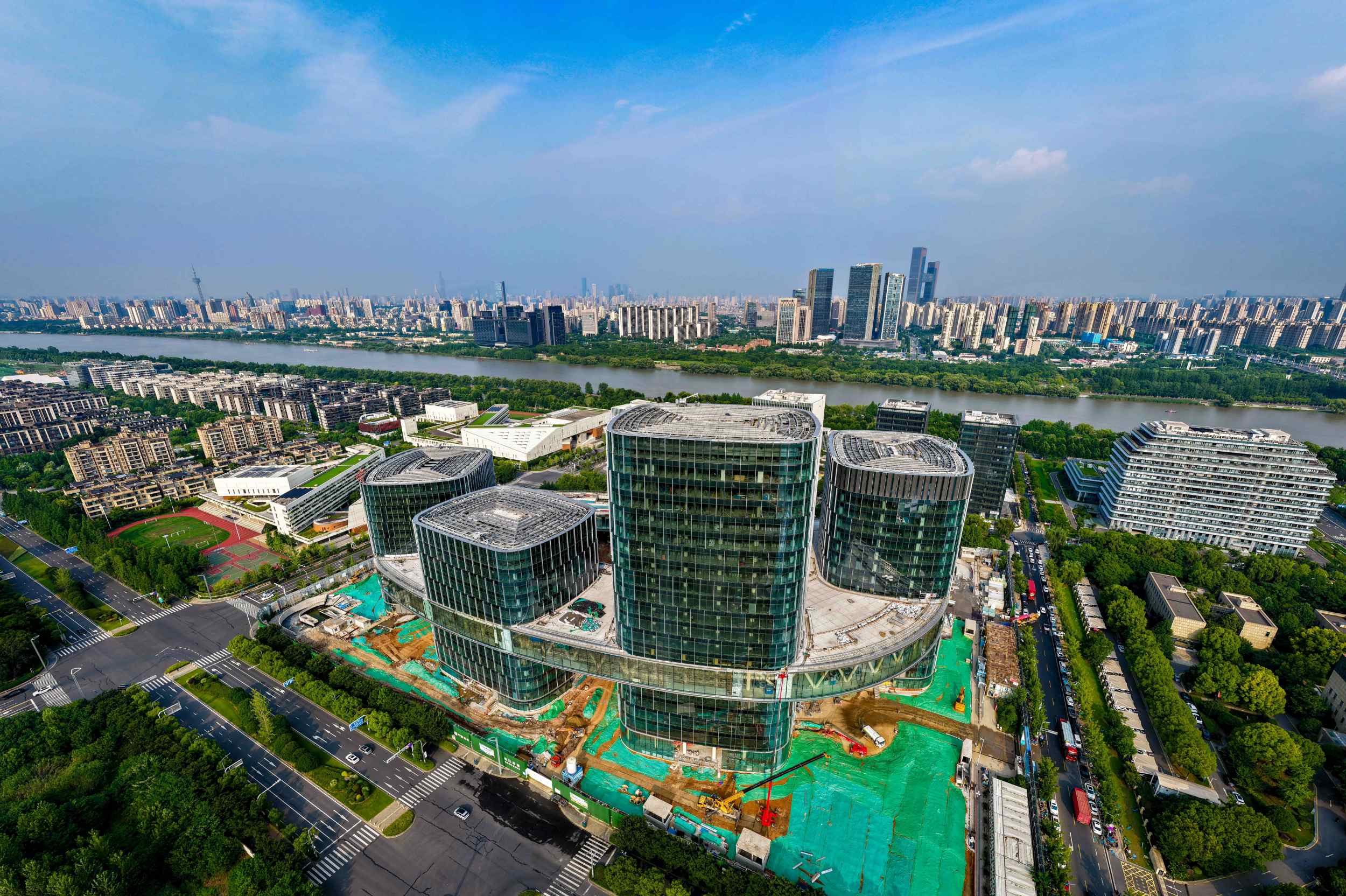 江心洲金融新地标展露全貌