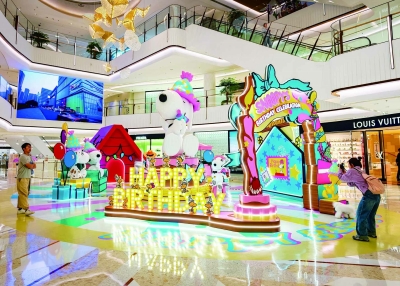 史努比合家欢生日主题全国首展亮相
